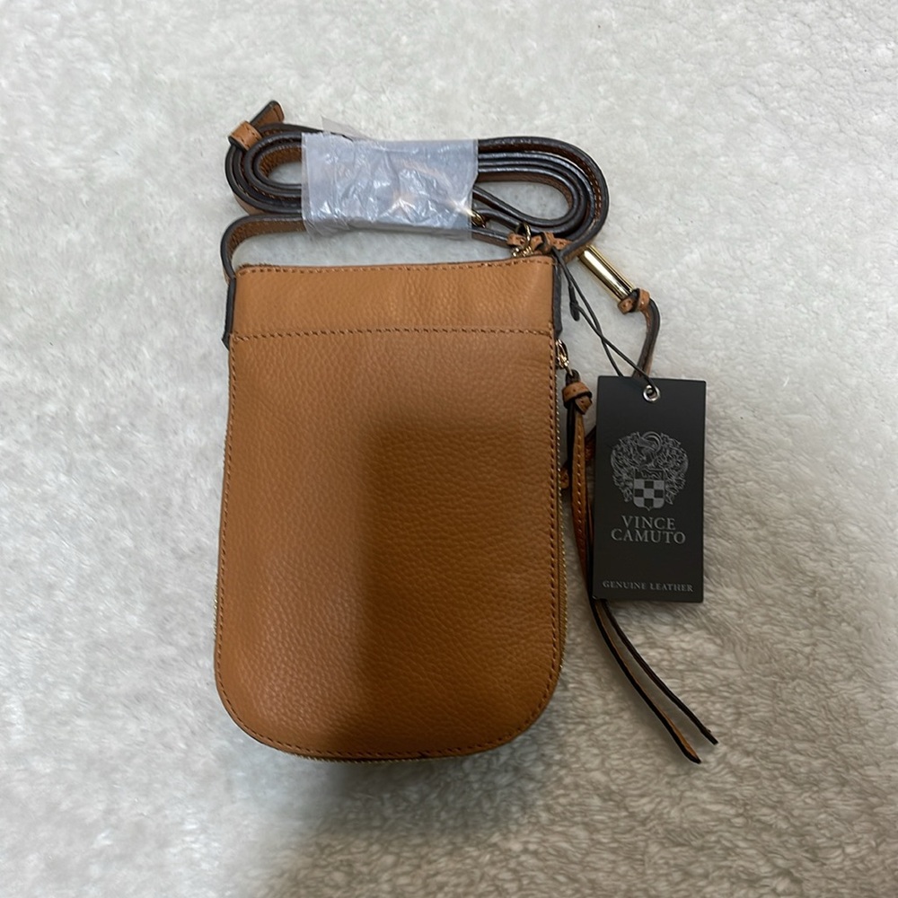 🛍️ Vince Camuto Kenzy Leather Phone Crossbody Bag - Picture 8 of 10